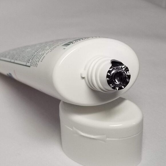 Avène - XeraCalm Nutrition Moisturizing Balm - Picture 6 of 6